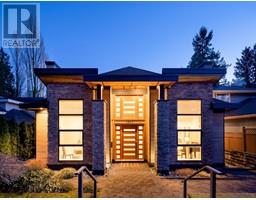 1450 FULTON AVENUE, West Vancouver, British Columbia