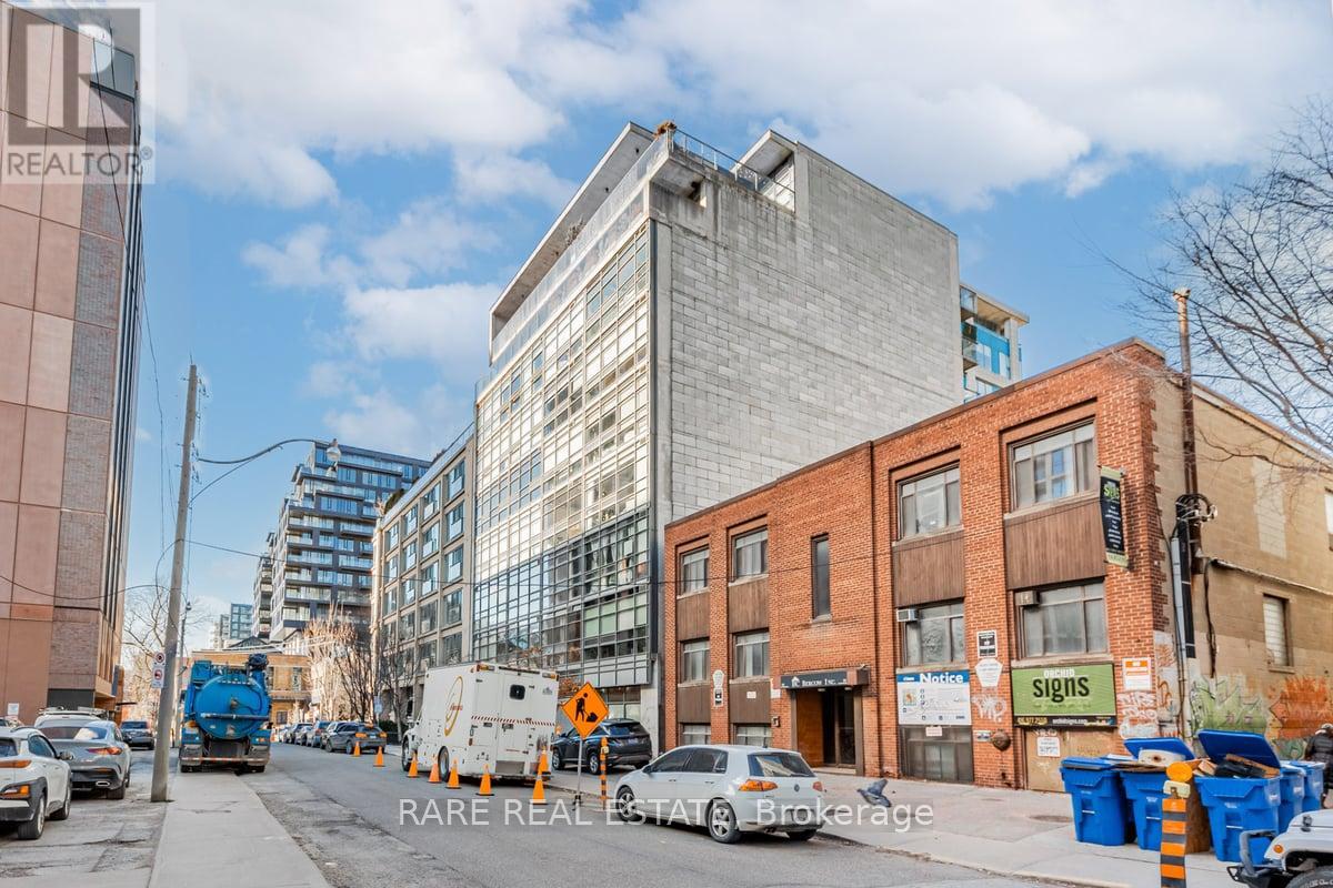 302 - 42 CAMDEN STREET, Toronto, Ontario