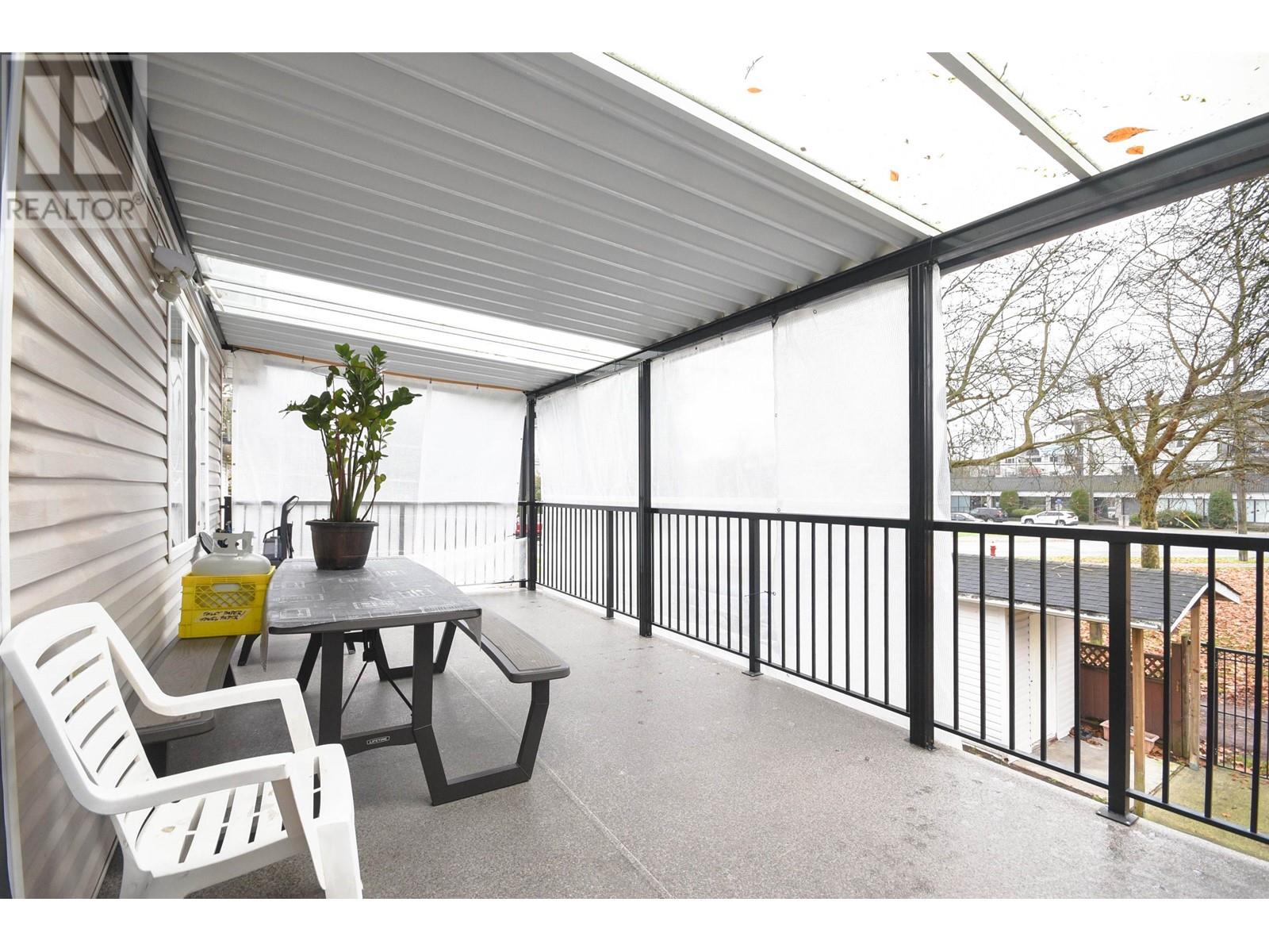 2140 Fraser Avenue, Port Coquitlam, British Columbia  V3B 1N8 - Photo 29 - R2949462