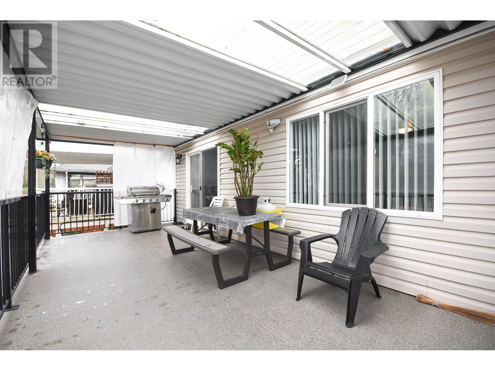 2140 Fraser Avenue, Port Coquitlam, British Columbia  V3B 1N8 - Photo 30 - R2949462