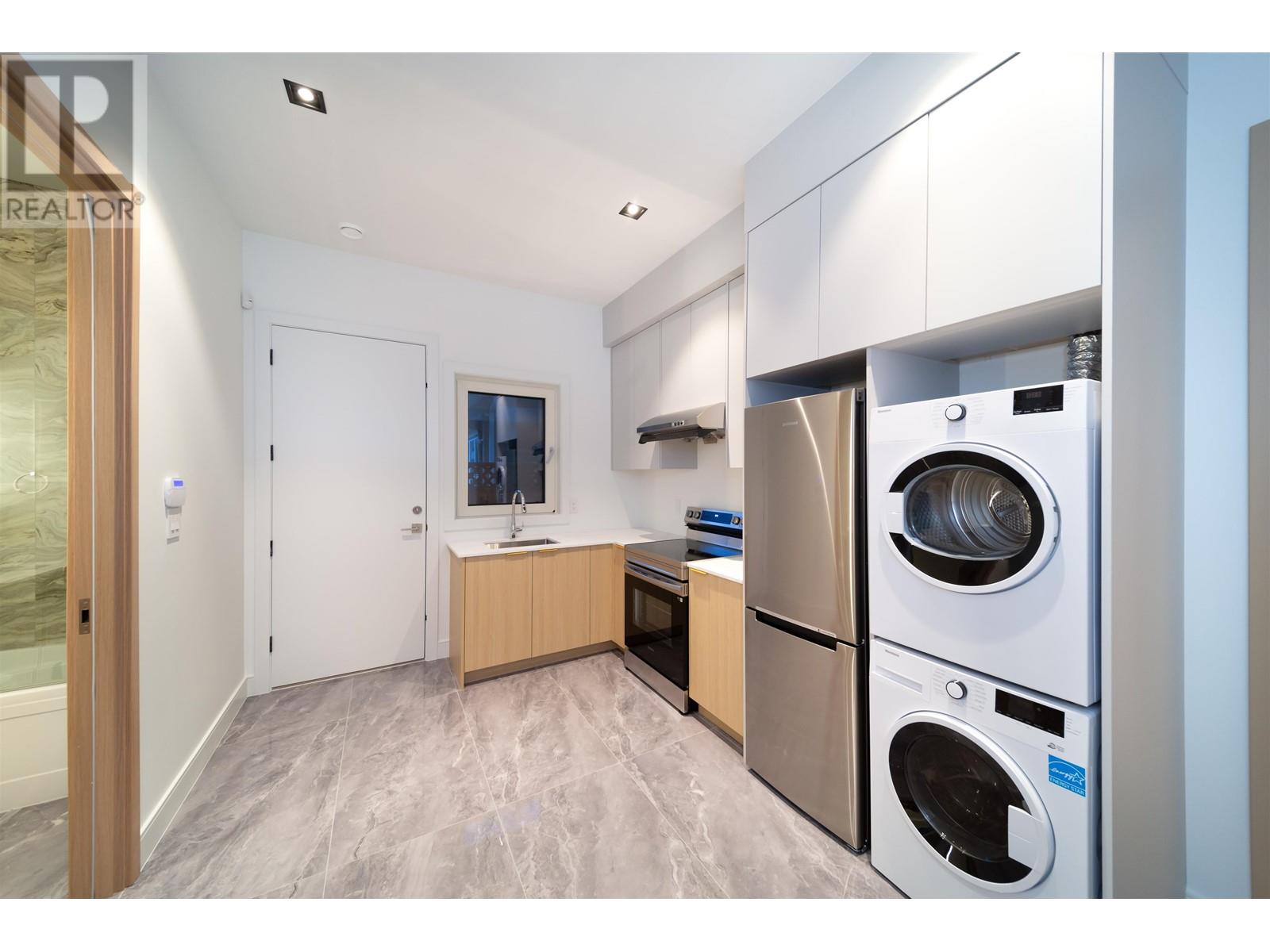 9240 Saunders Road, Richmond, British Columbia  V7A 2B1 - Photo 33 - R2936417