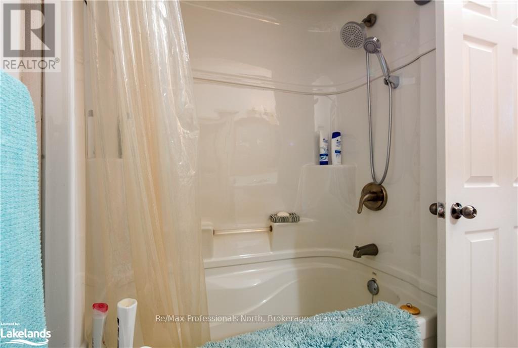 1 - 1044 Young's Road, Muskoka Lakes, Ontario  P0B 1J0 - Photo 23 - X10439061
