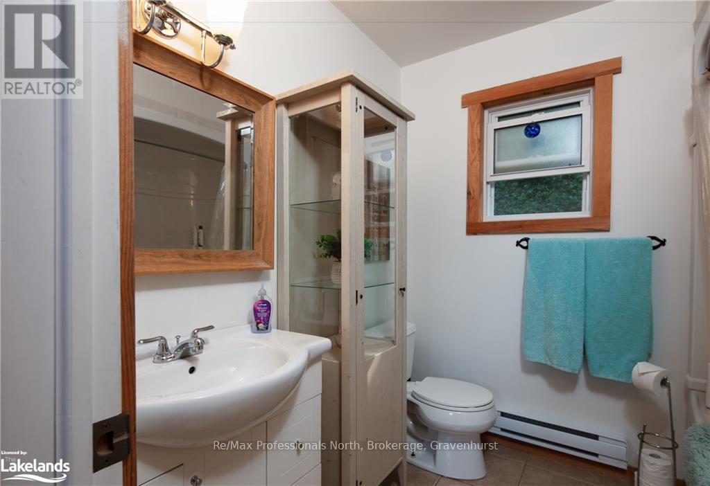 1 - 1044 Young's Road, Muskoka Lakes, Ontario  P0B 1J0 - Photo 24 - X10439061