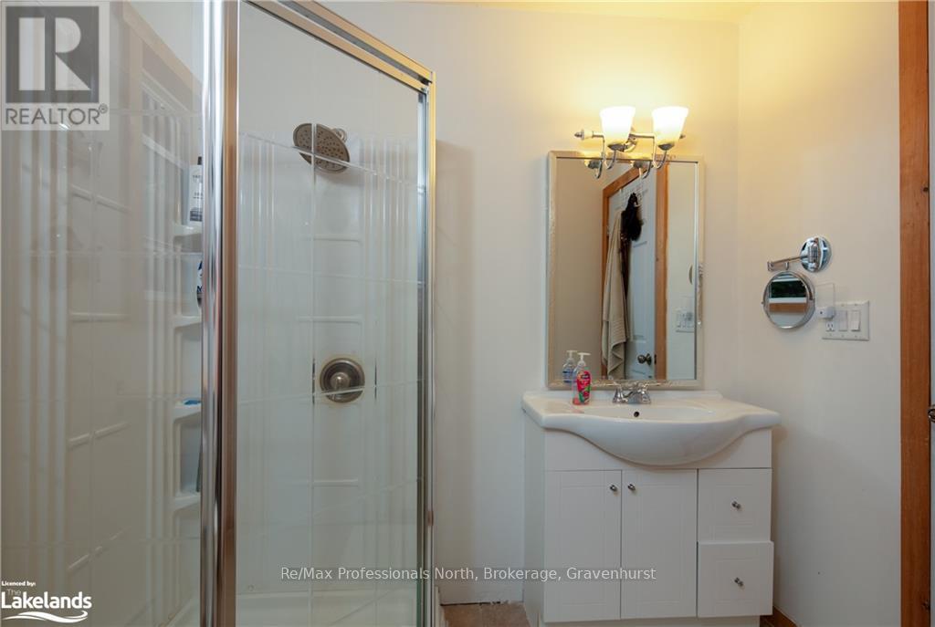 1 - 1044 Young's Road, Muskoka Lakes, Ontario  P0B 1J0 - Photo 29 - X10439061