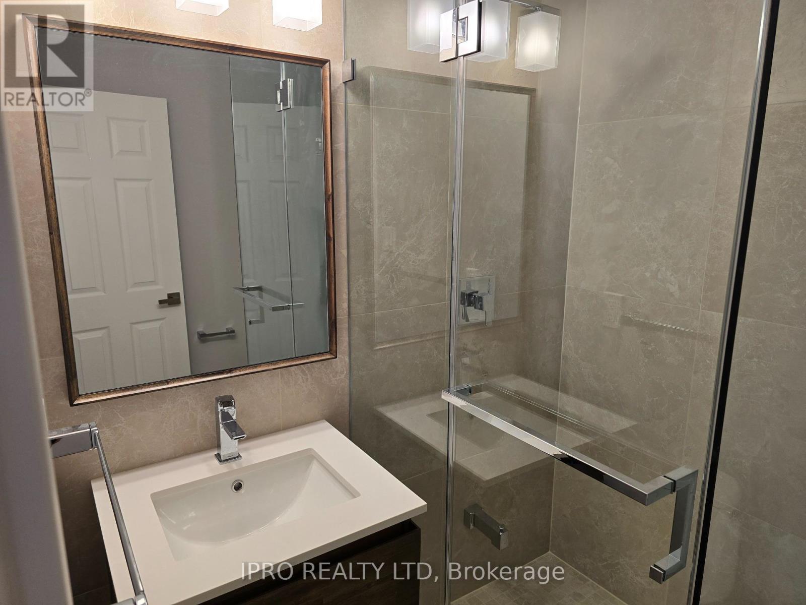 2 - 31 Wildhorse Lane, Brampton, Ontario  L6R 2J5 - Photo 4 - W11918771