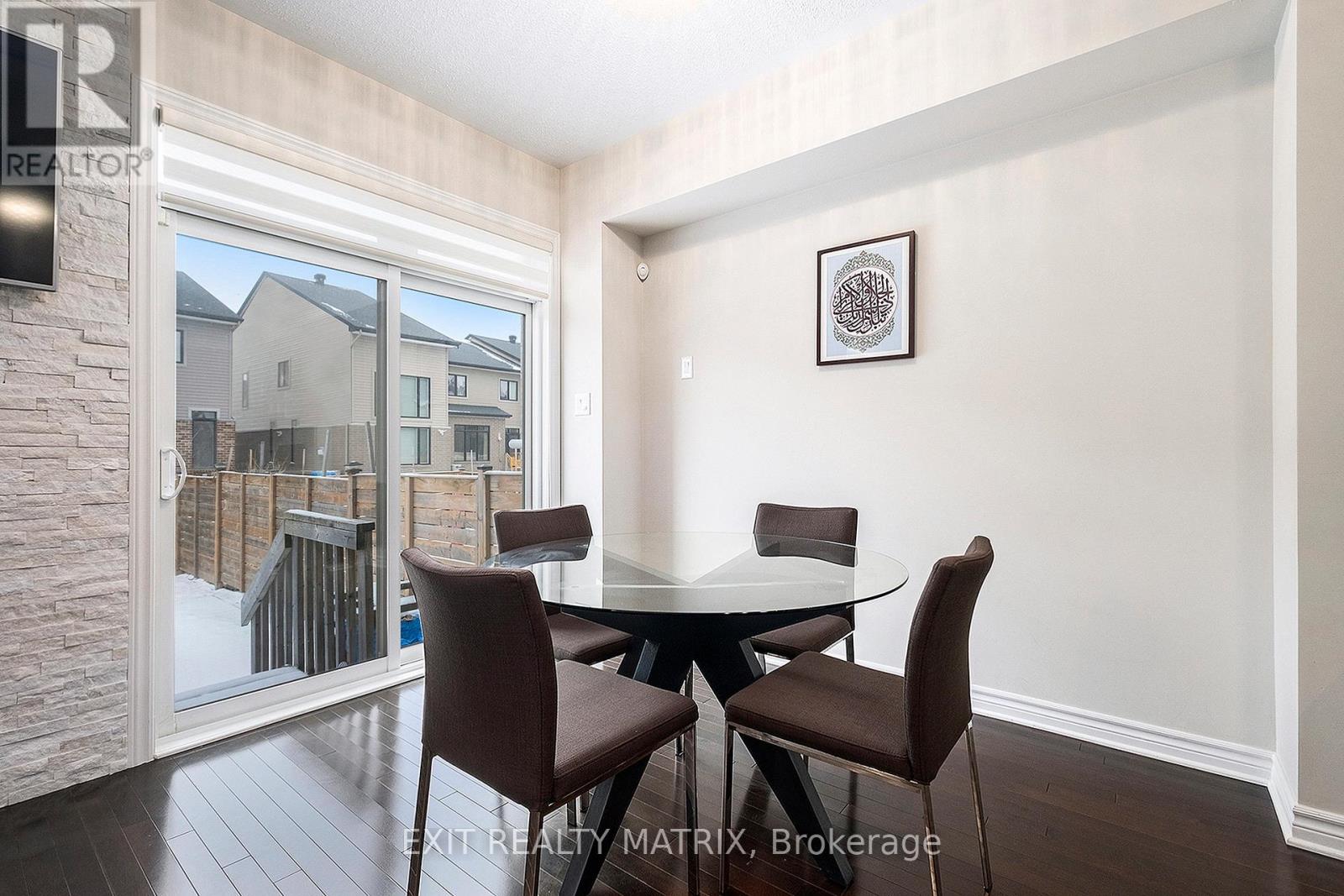 322 Ballinville Circle, Ottawa, Ontario  K4M 0C4 - Photo 3 - X11916532