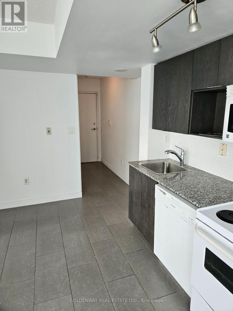 Property at 617 - 15 BRUNEL COURT image 4