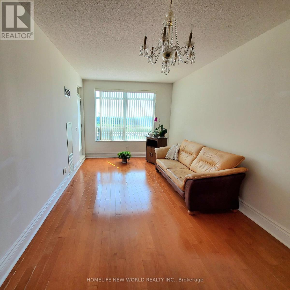 Lph5 - 39 Galleria Parkway, Markham, Ontario  L3T 0A6 - Photo 3 - N11918800