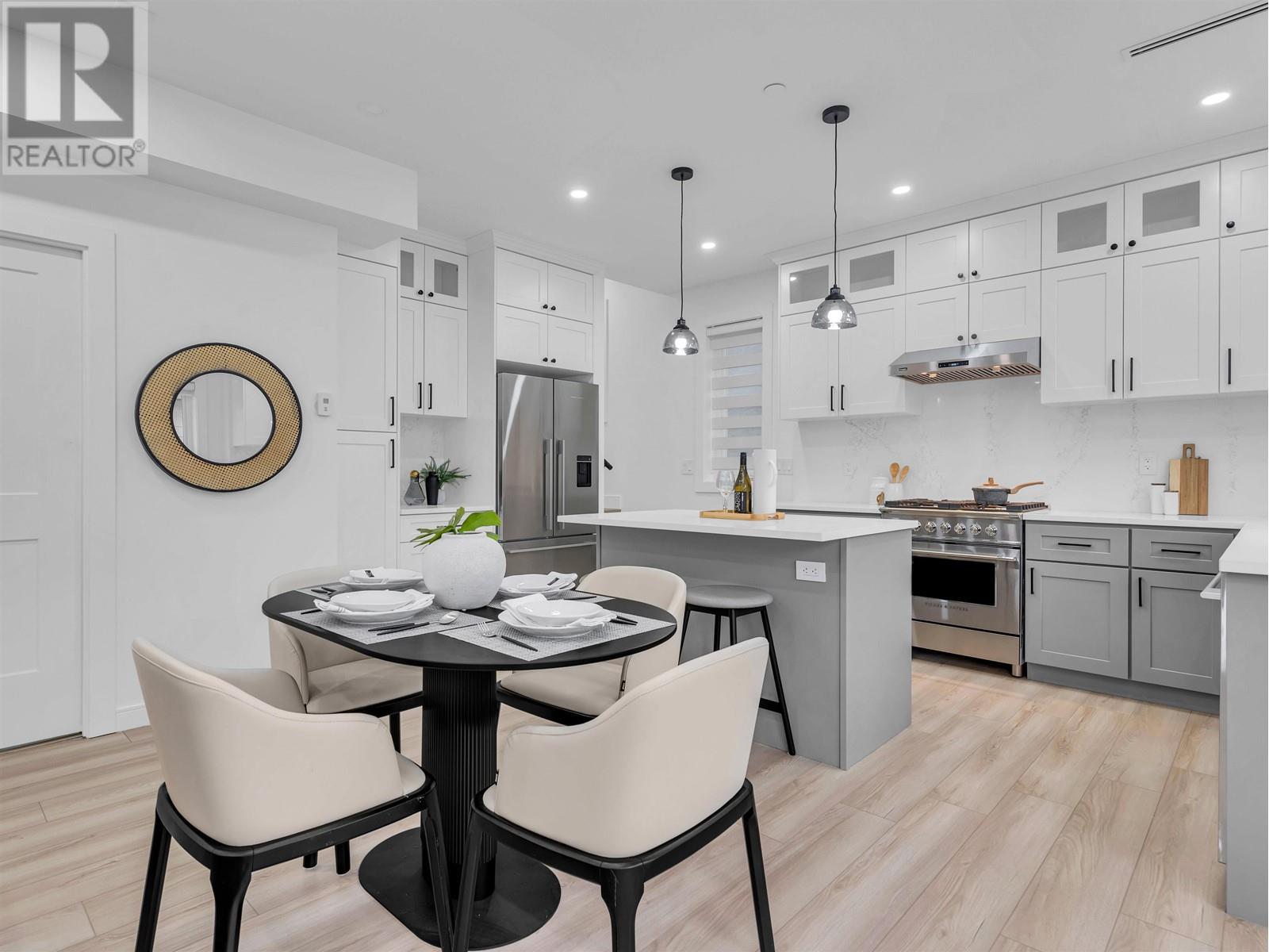 Listing Picture 11 of 30 : 6166 BEATRICE STREET, Vancouver / 溫哥華 - 魯藝地產 Yvonne Lu Group - MLS Medallion Club Member