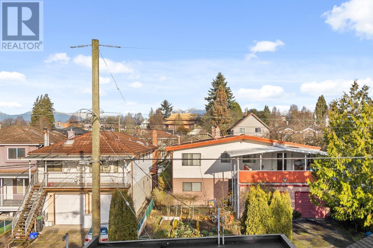 Listing Picture 26 of 34 : 2 529 E 51ST AVENUE, Vancouver / 溫哥華 - 魯藝地產 Yvonne Lu Group - MLS Medallion Club Member