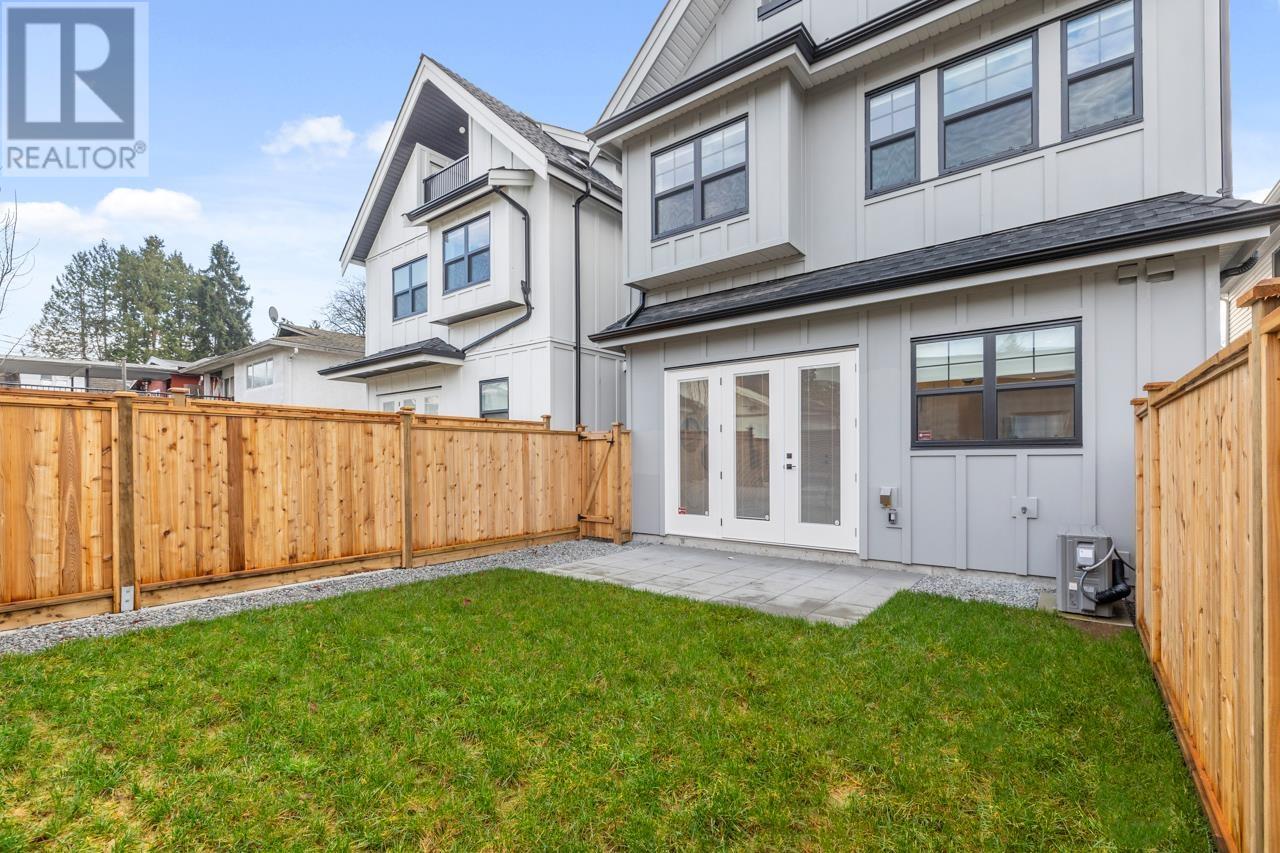 Listing Picture 30 of 34 : 2 529 E 51ST AVENUE, Vancouver / 溫哥華 - 魯藝地產 Yvonne Lu Group - MLS Medallion Club Member