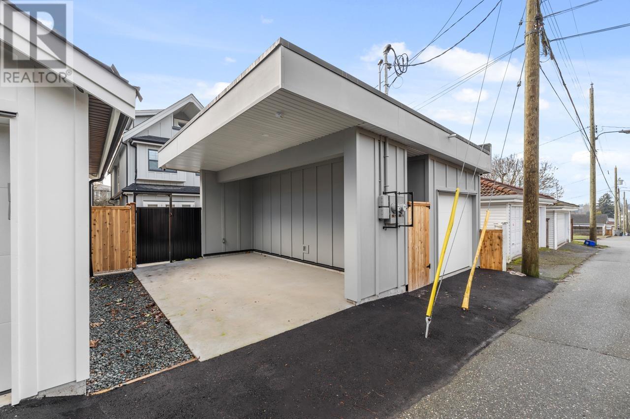 Listing Picture 31 of 34 : 2 529 E 51ST AVENUE, Vancouver / 溫哥華 - 魯藝地產 Yvonne Lu Group - MLS Medallion Club Member