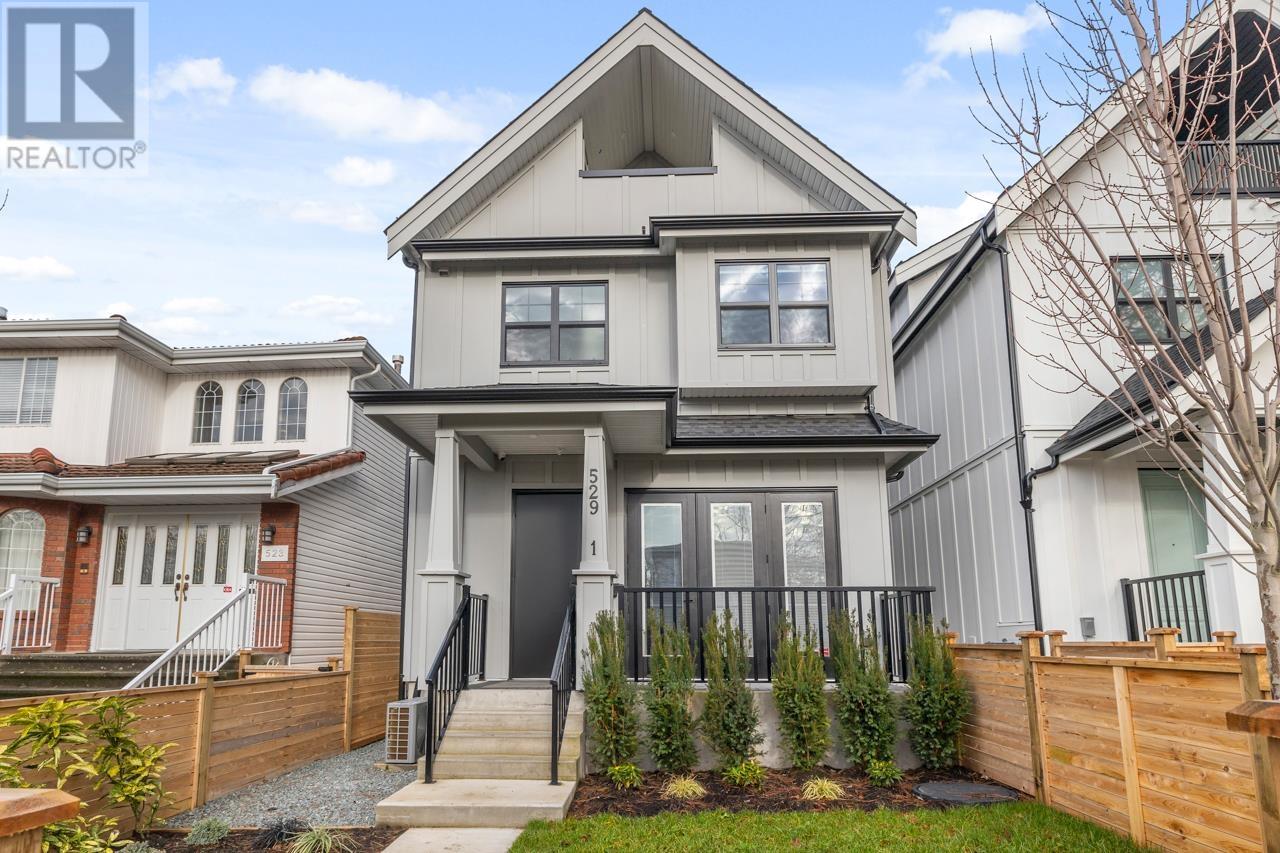 Listing Picture 33 of 34 : 2 529 E 51ST AVENUE, Vancouver / 溫哥華 - 魯藝地產 Yvonne Lu Group - MLS Medallion Club Member