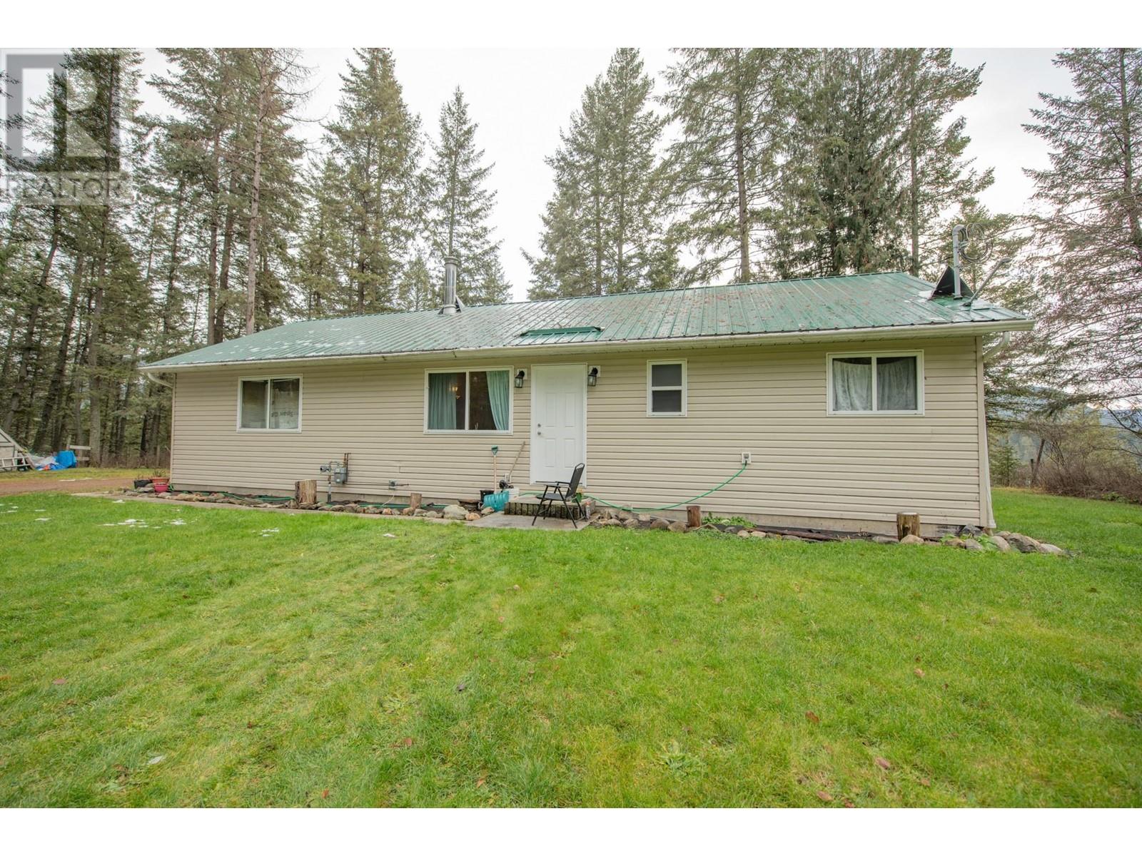 398 Albers Road, Lumby, British Columbia