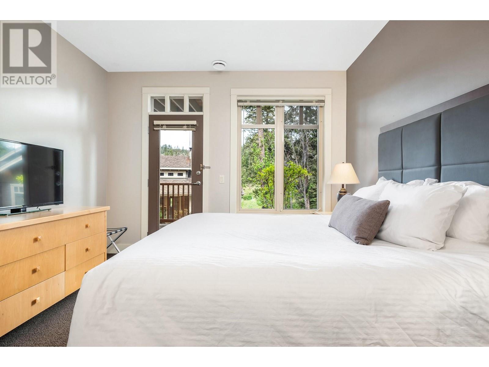 Property at 251 Predator Ridge Drive Unit# 12 image 5