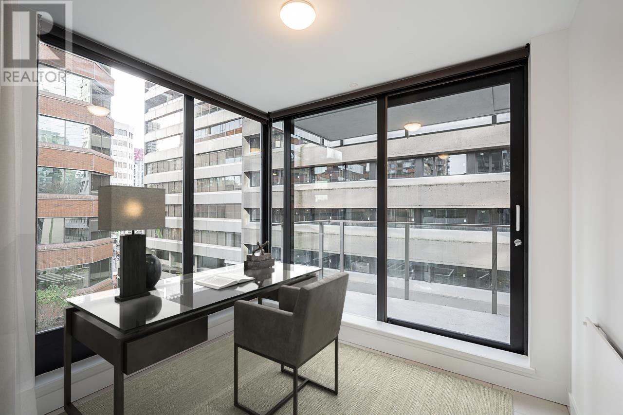 Listing Picture 10 of 39 : 606 1133 HORNBY STREET, Vancouver / 溫哥華 - 魯藝地產 Yvonne Lu Group - MLS Medallion Club Member