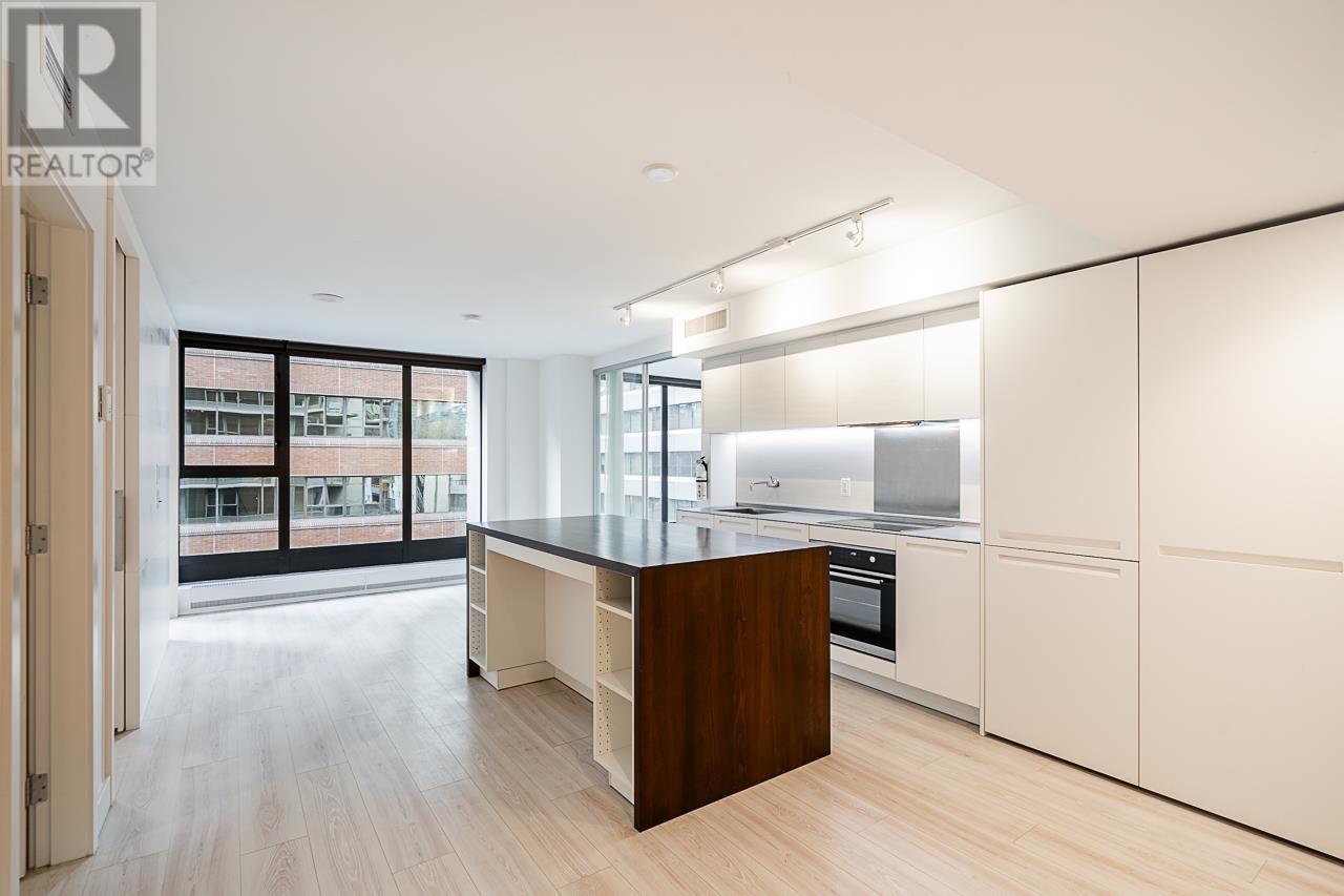 Listing Picture 17 of 39 : 606 1133 HORNBY STREET, Vancouver / 溫哥華 - 魯藝地產 Yvonne Lu Group - MLS Medallion Club Member