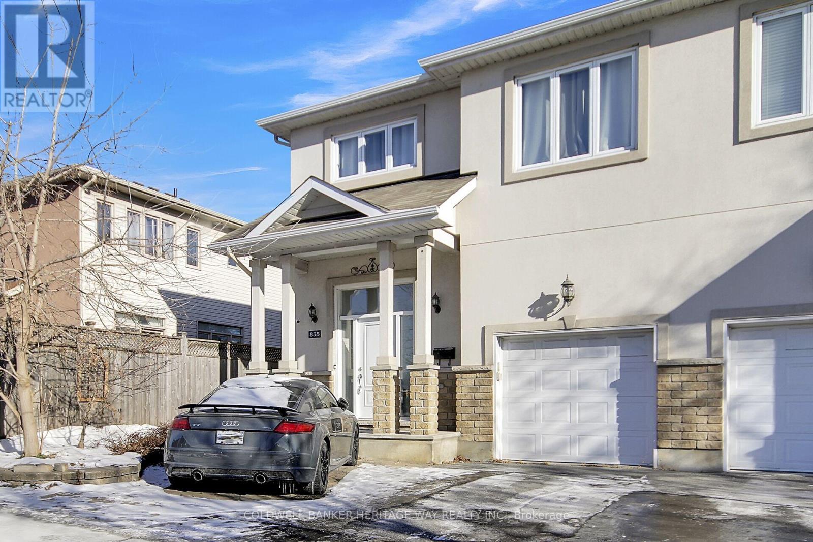 835 Woodroffe Avenue, Ottawa, Ontario  K2A 2G5 - Photo 2 - X11919009