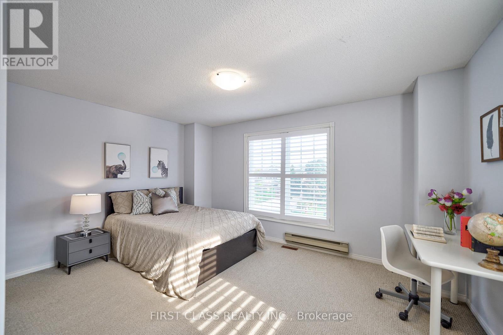 5609 Taw Avenue, Mississauga, Ontario  L5V 1W4 - Photo 19 - W11919046