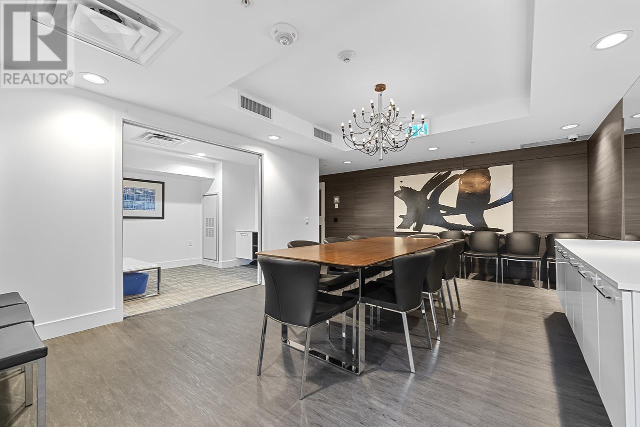 Listing Picture 31 of 36 : 802 5233 GILBERT ROAD, Richmond / 烈治文 - 魯藝地產 Yvonne Lu Group - MLS Medallion Club Member