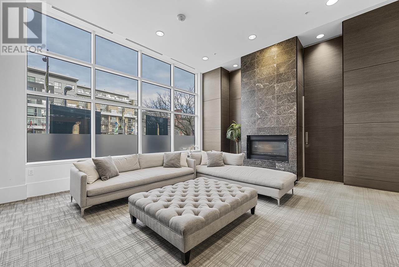 Listing Picture 3 of 36 : 802 5233 GILBERT ROAD, Richmond / 烈治文 - 魯藝地產 Yvonne Lu Group - MLS Medallion Club Member