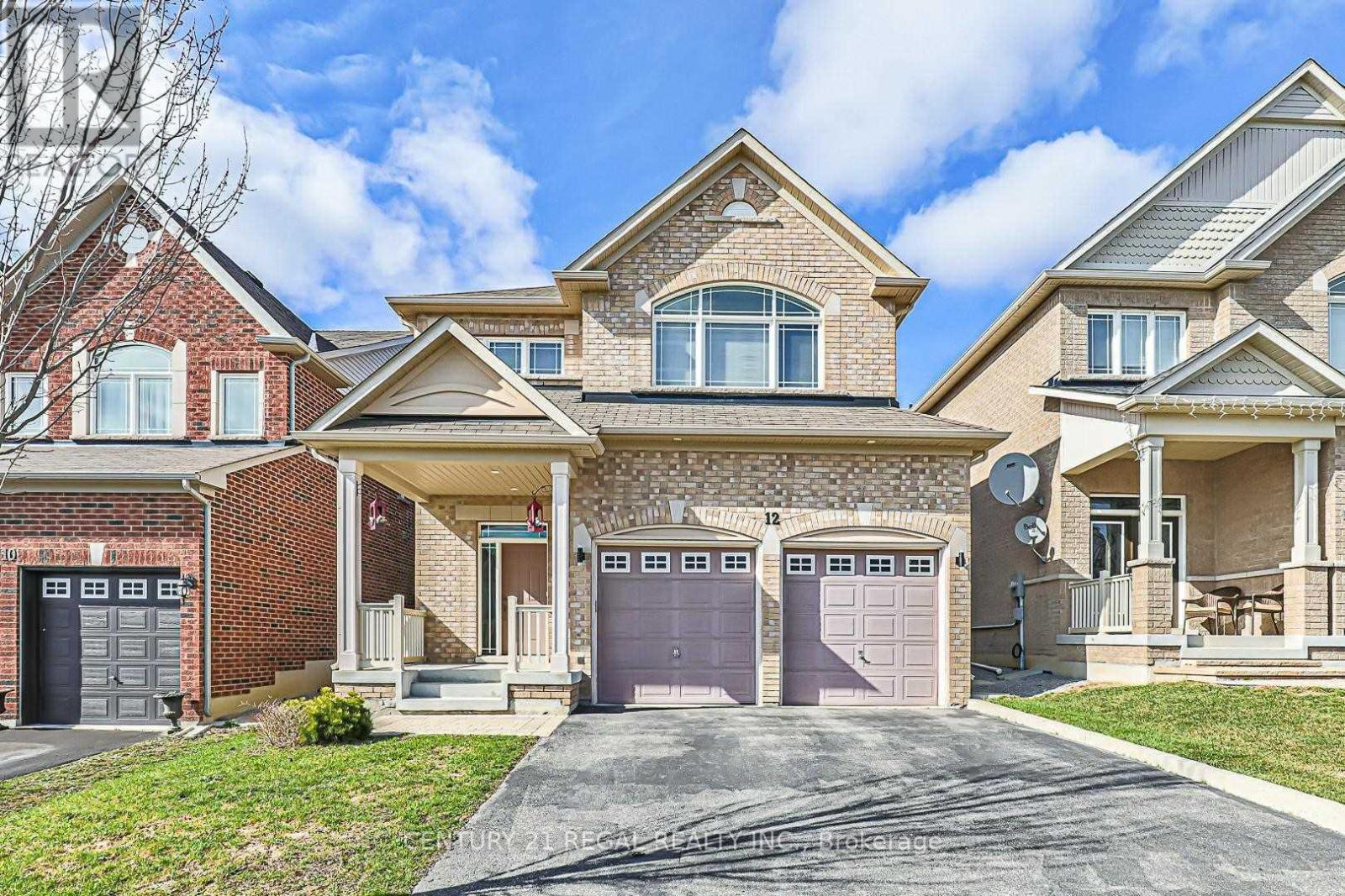 12 HARVEST HILLS BOULEVARD, East Gwillimbury, Ontario