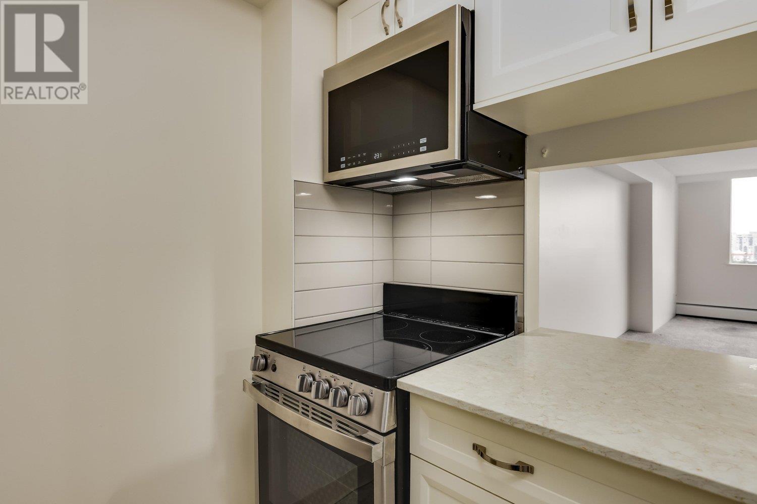 1310 2012 Fullerton Avenue, North Vancouver, British Columbia V7P 3E3 - Photo 10 - R2955113