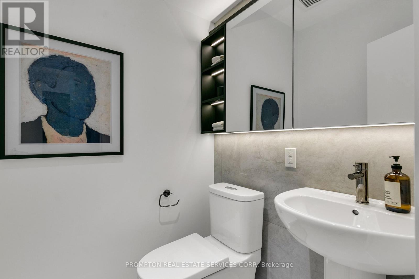 11 Gloucester Street, Toronto, Ontario  M4Y 1L8 - Photo 14 - C11919127