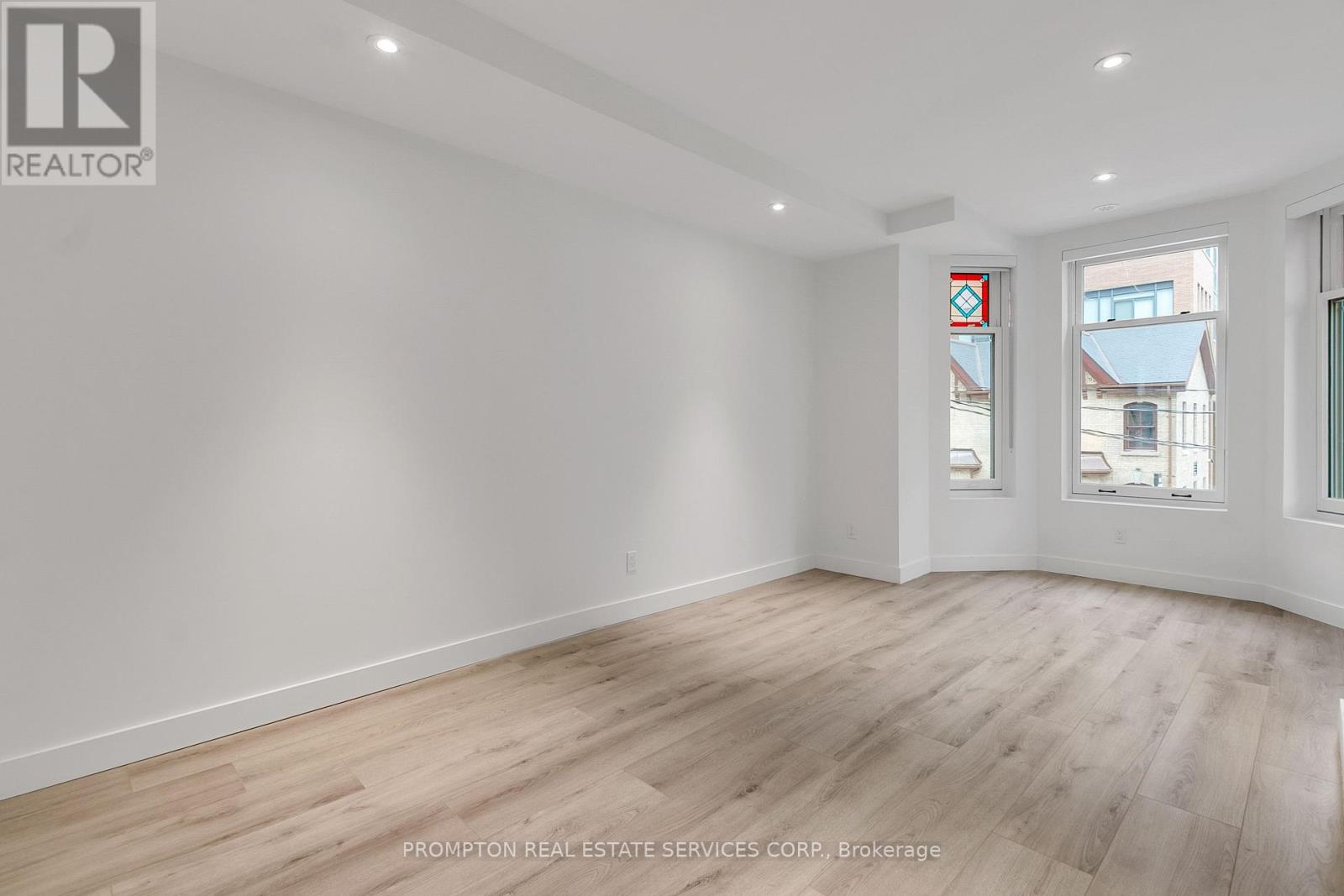 11 Gloucester Street, Toronto, Ontario  M4Y 1L8 - Photo 17 - C11919127