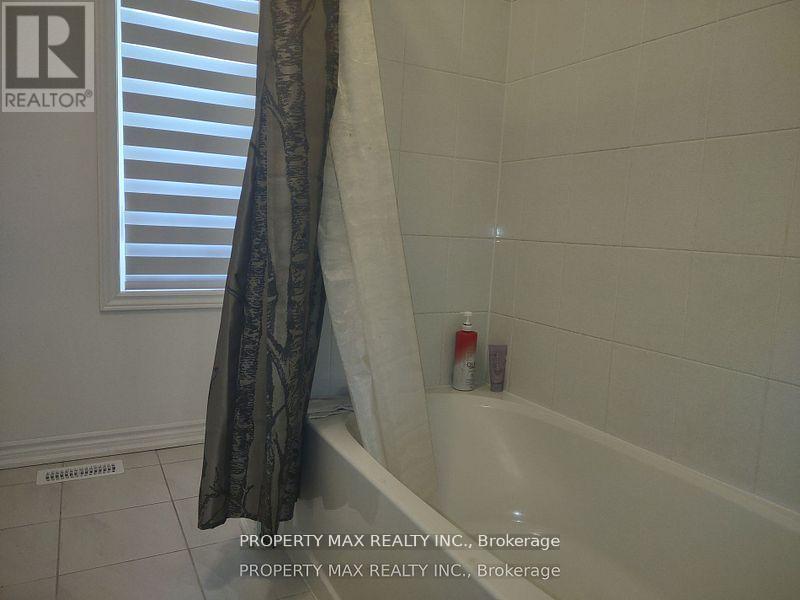 1259 Plymouth Drive, Oshawa, Ontario  L1H 8L7 - Photo 17 - E11896870