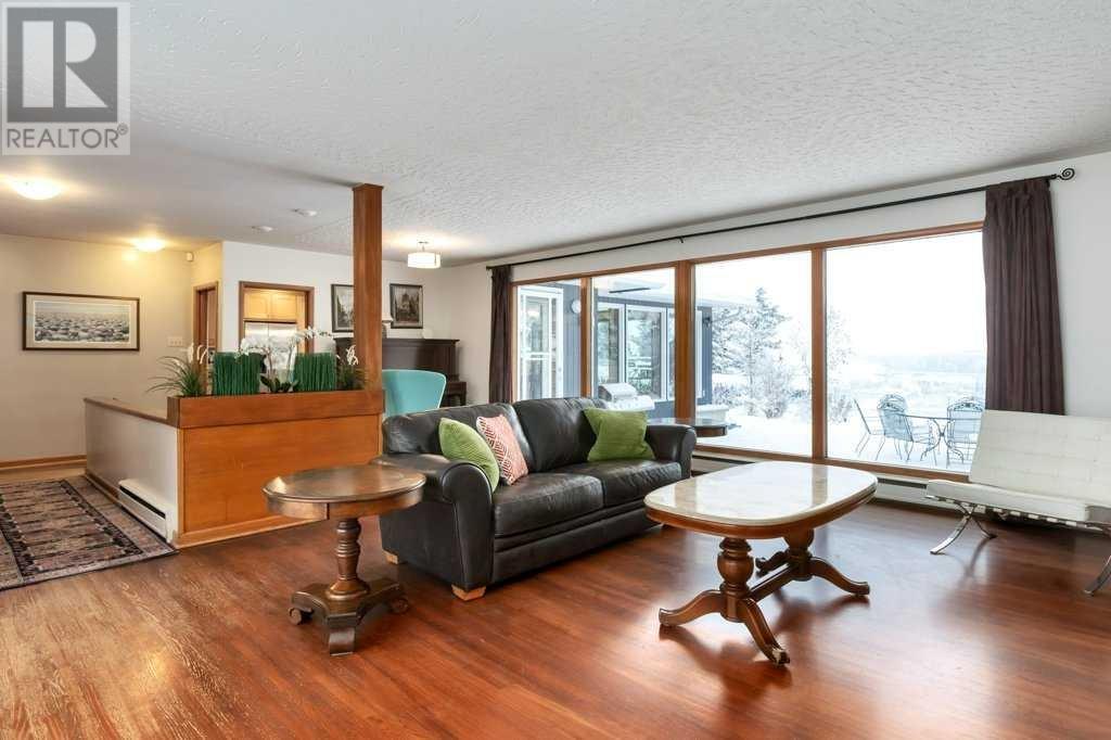 Property at 54 Wildwood Drive SW image 5