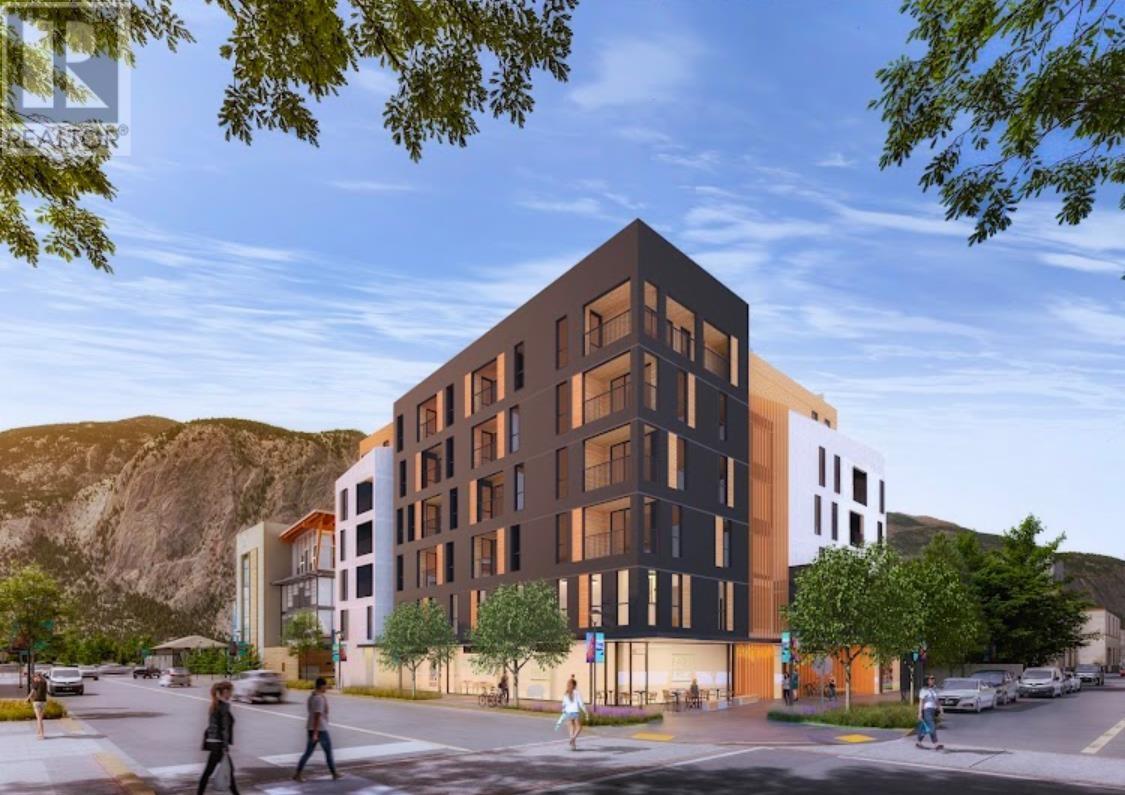 404 1360 Victoria Street, Squamish, British Columbia  V8B 0C3 - Photo 3 - R2955122