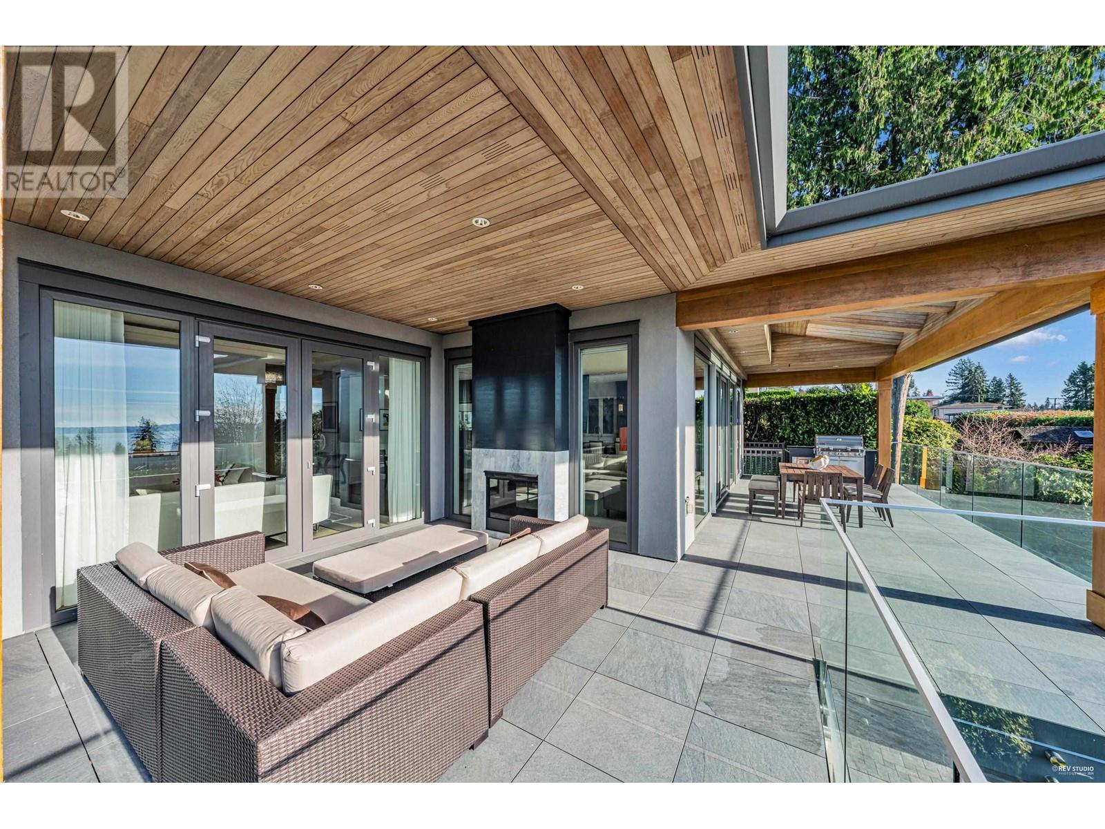 2384 Nelson Avenue, West Vancouver, British Columbia  V7V 2R2 - Photo 17 - R2955124