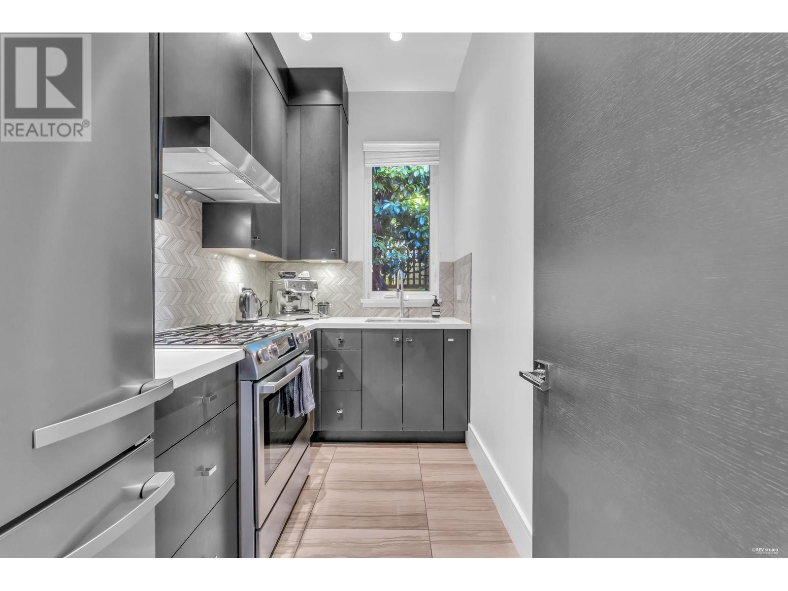 2384 Nelson Avenue, West Vancouver, British Columbia  V7V 2R2 - Photo 18 - R2955124
