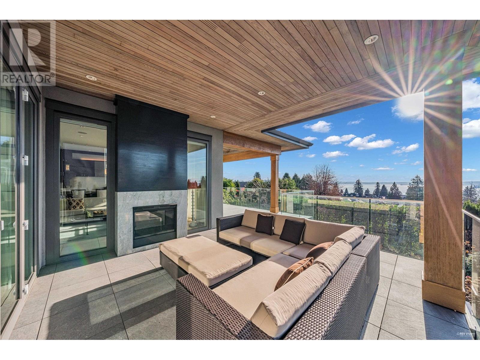 2384 Nelson Avenue, West Vancouver, British Columbia  V7V 2R2 - Photo 6 - R2955124