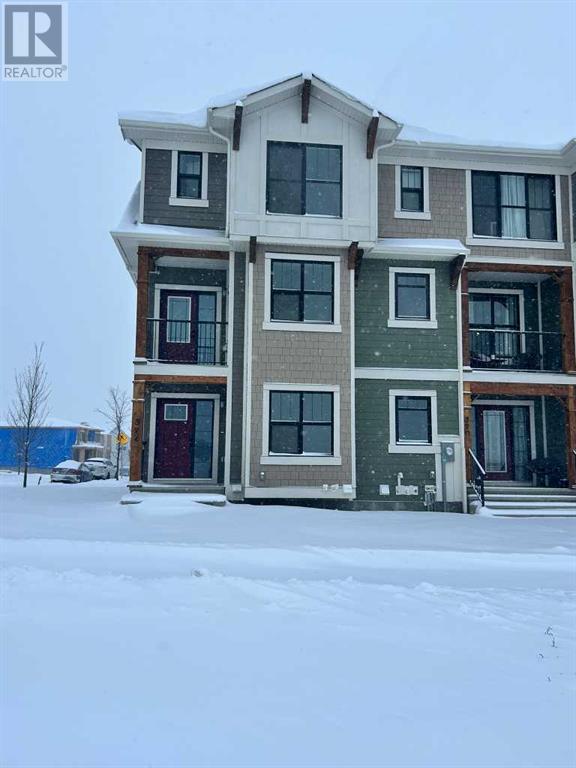 394 Alpine Avenue Sw, Calgary, Alberta  T2Y 0S1 - Photo 3 - A2175872