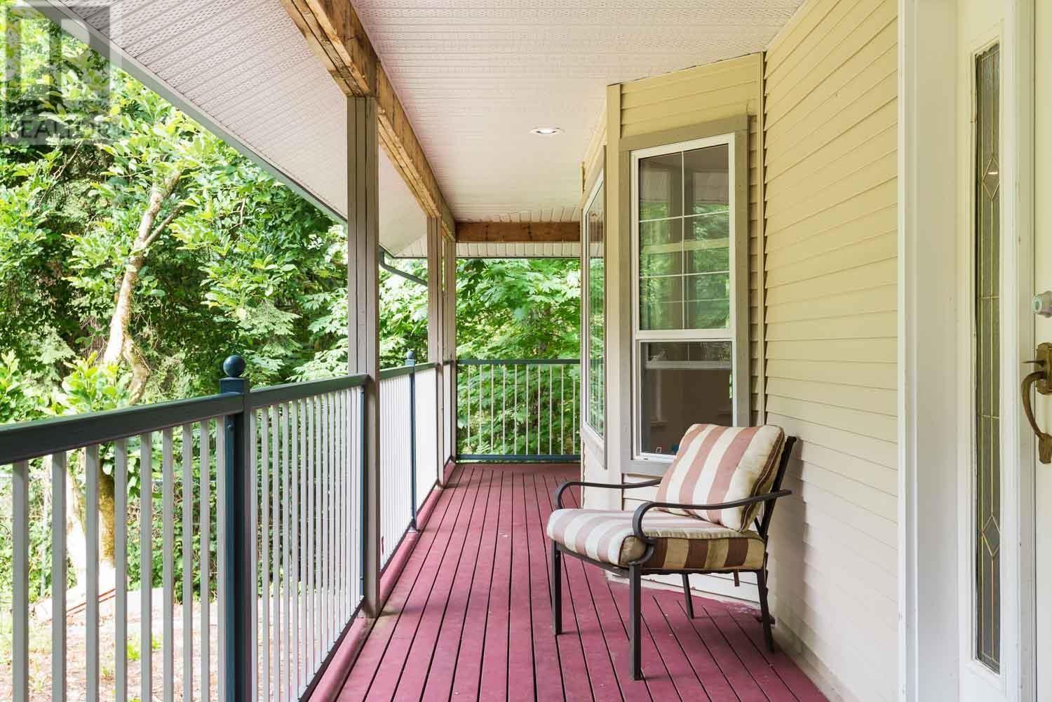 24150 132 Avenue, Maple Ridge, British Columbia  V4R 2R7 - Photo 4 - R2954195