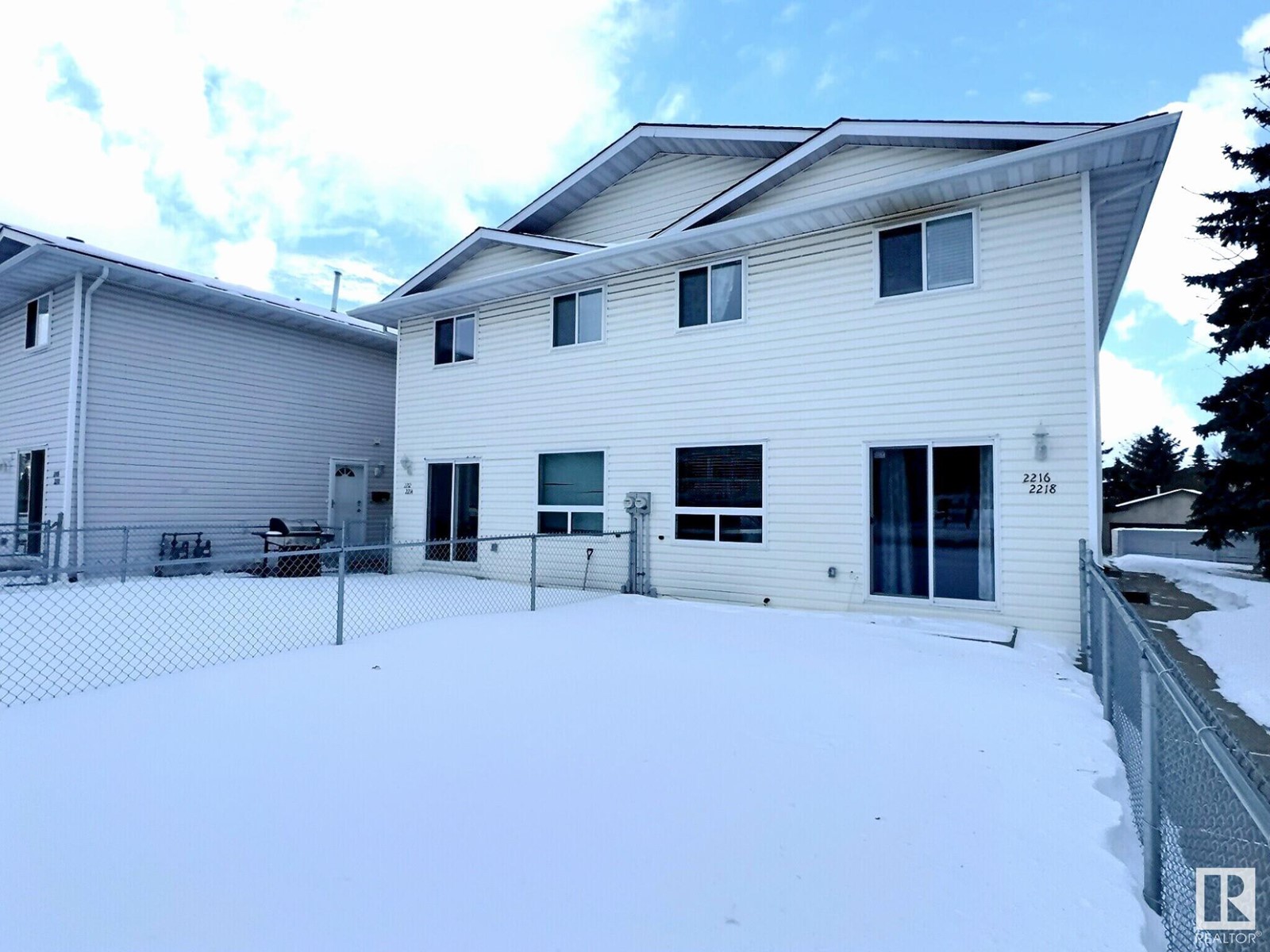 2216 38 ST NW, Edmonton, Alberta