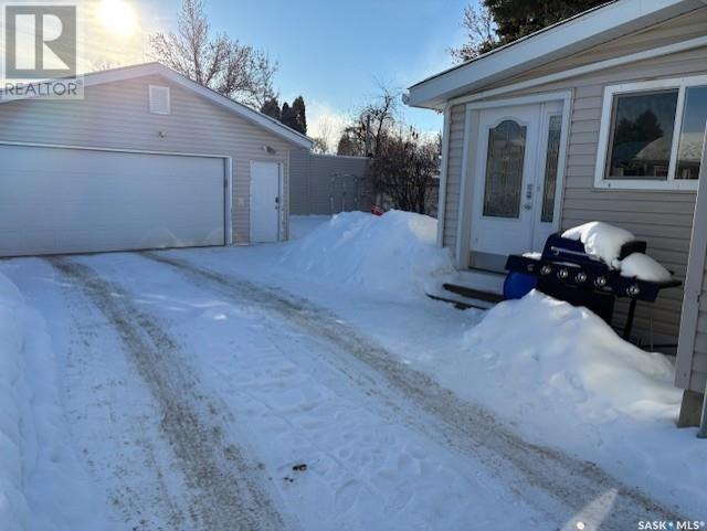 Property at 71 McCully CRESCENT image 3