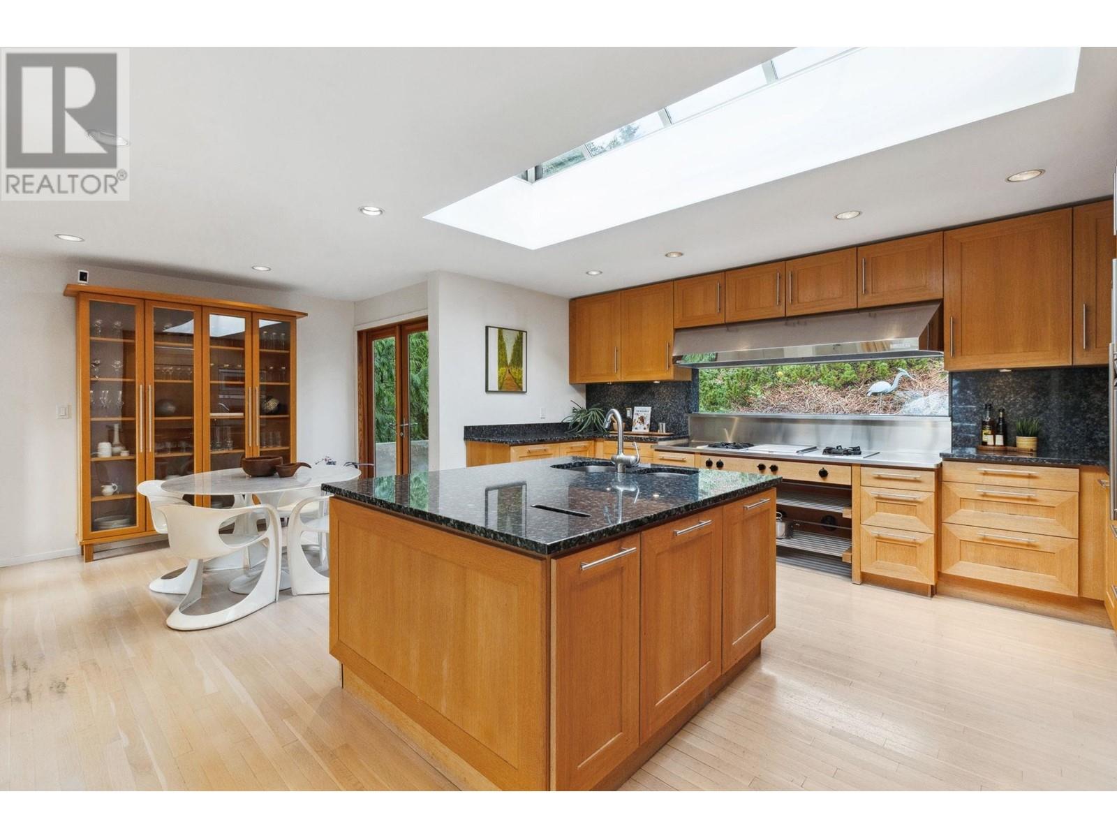 4655 Woodgreen Drive, West Vancouver, British Columbia  V7S 2V4 - Photo 12 - R2954807