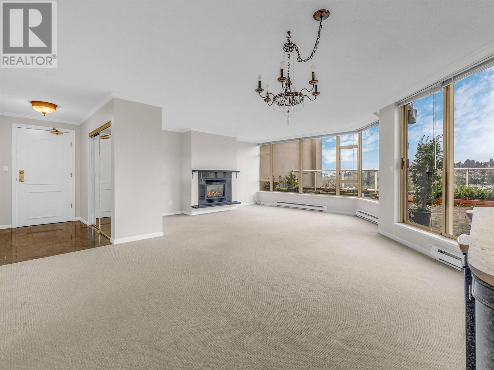 1704 1327 E Keith Road, North Vancouver, British Columbia V7J 3T5 - Photo 2 - R2954946