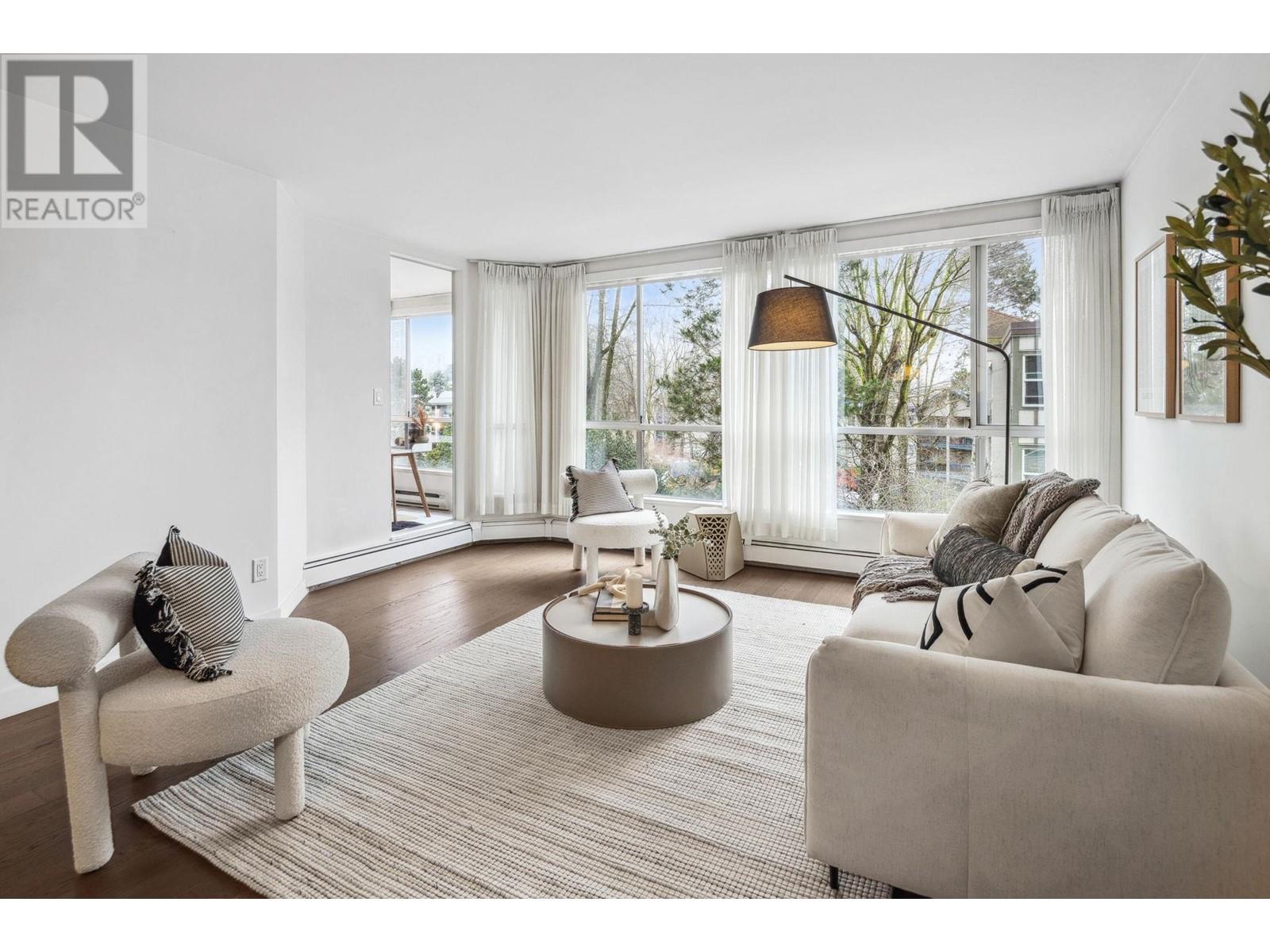 406 518 MOBERLY ROAD, Vancouver