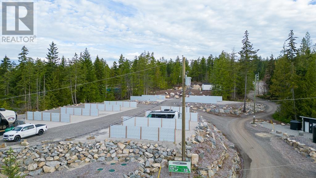9384 Stephens Way, Halfmoon Bay, British Columbia  V7Z 1G9 - Photo 8 - R2899102
