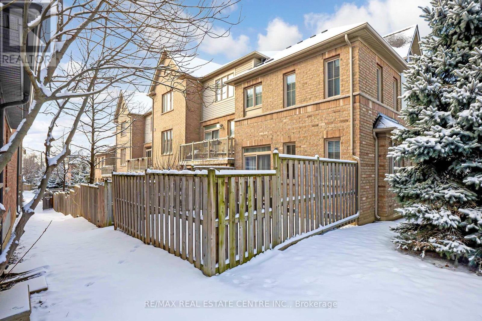 27 Cedar Lake Crescent, Brampton, Ontario  L6Y 0P9 - Photo 34 - W11919413