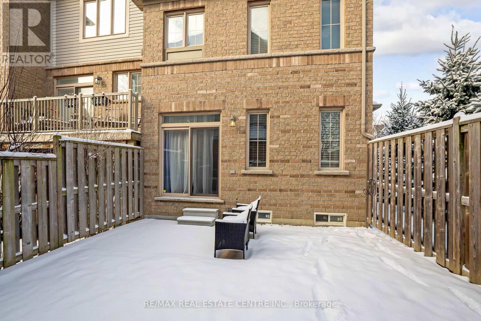 27 Cedar Lake Crescent, Brampton, Ontario  L6Y 0P9 - Photo 36 - W11919413