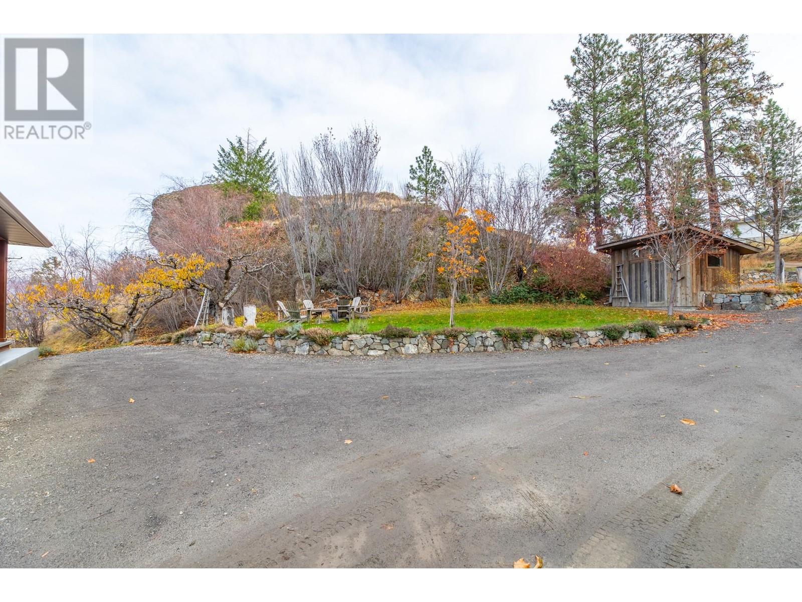 19560 Matsu Drive, Summerland, British Columbia  V0H 1Z6 - Photo 3 - 10331894