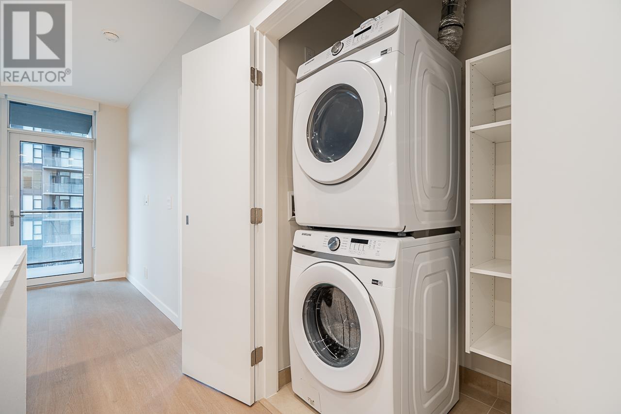Listing Picture 19 of 35 : 2110 2108 GILMORE AVENUE, Burnaby / 本拿比 - 魯藝地產 Yvonne Lu Group - MLS Medallion Club Member