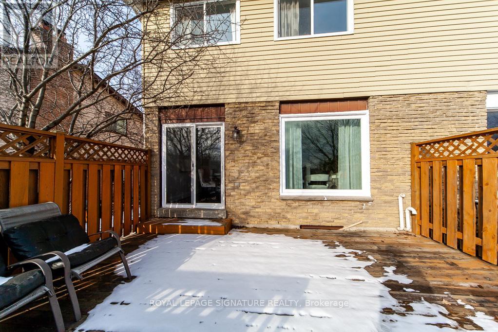 2446 Cobbinshaw Circle, Mississauga, Ontario  L5N 2G3 - Photo 37 - W11919464