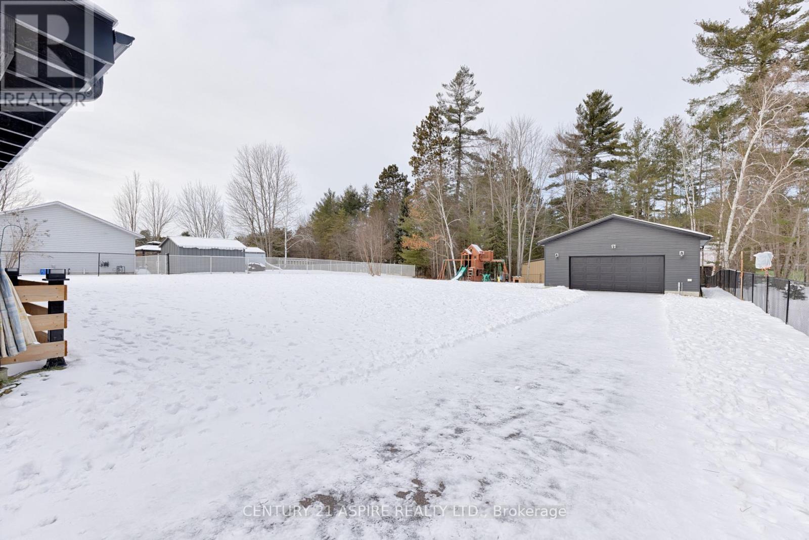296 Black Bay Road, Petawawa, Ontario  K8H 2W8 - Photo 37 - X11919492
