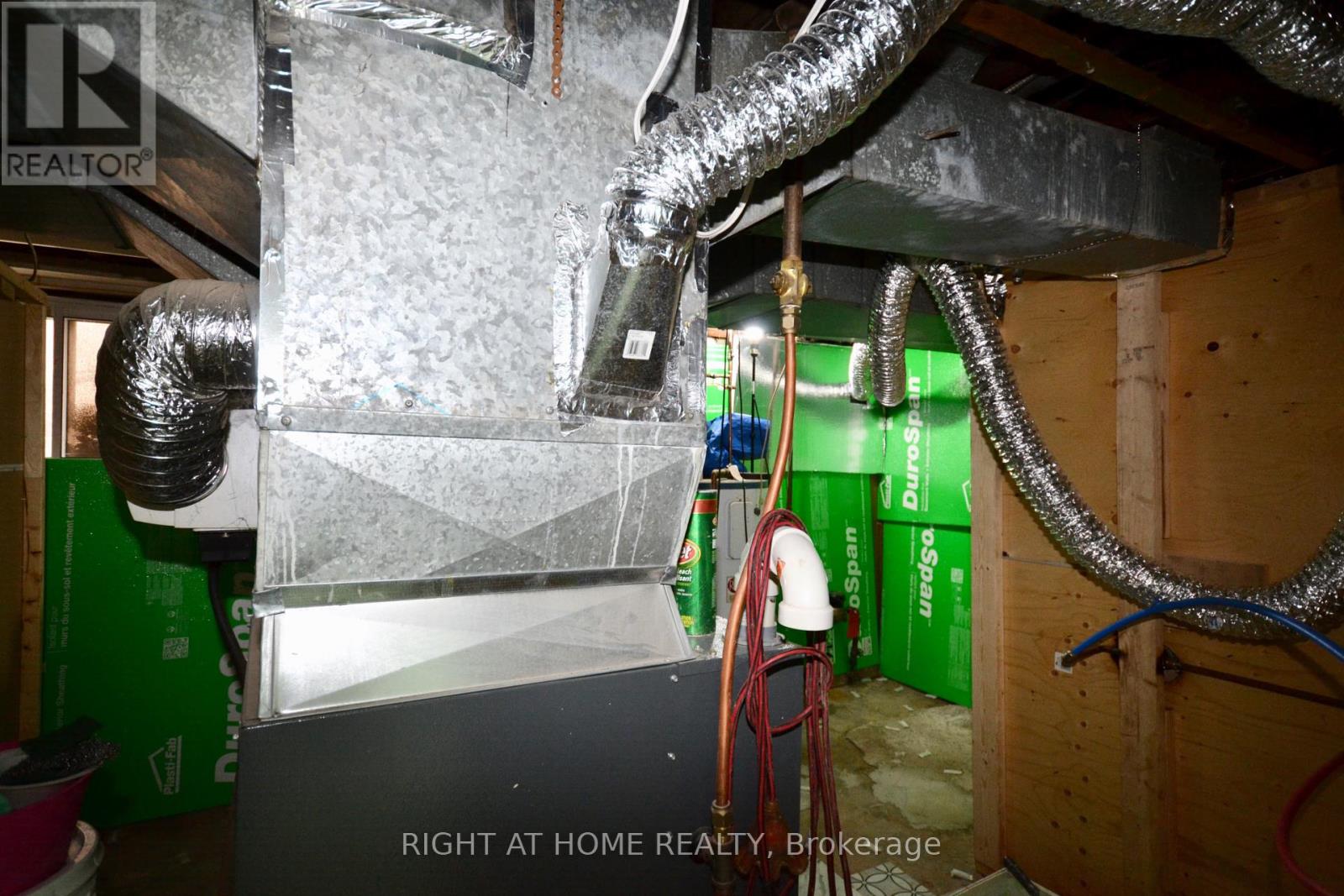 24 Spadina Avenue W, Hamilton (Blakeley), Ontario  L8M 2W9 - Photo 11 - X11919514